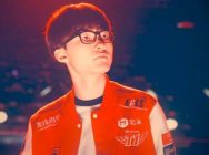 LOL选手Faker:感谢粉丝的喜爱 将会更加努力