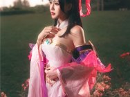 【妹力Max】天使面孔魔鬼身材貂蝉COS 长腿大胸神韵十足