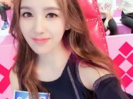 LPL解说小姐姐Rita再次惹怒小明女友粉 怕是要被RNG粉丝封杀了