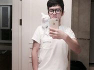 王思聪和老WE都救不了若风 至今人气惨淡无计可施