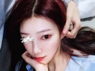 RNG众队员女友照曝光 网友看后直呼:怕不是共享女友?