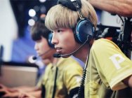 OWL全明星diem成功拿下黑百合1v1对决 上海龙之队成功摘夺首个冠军